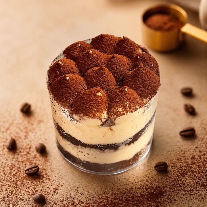 Tiramisu Mono Pasta